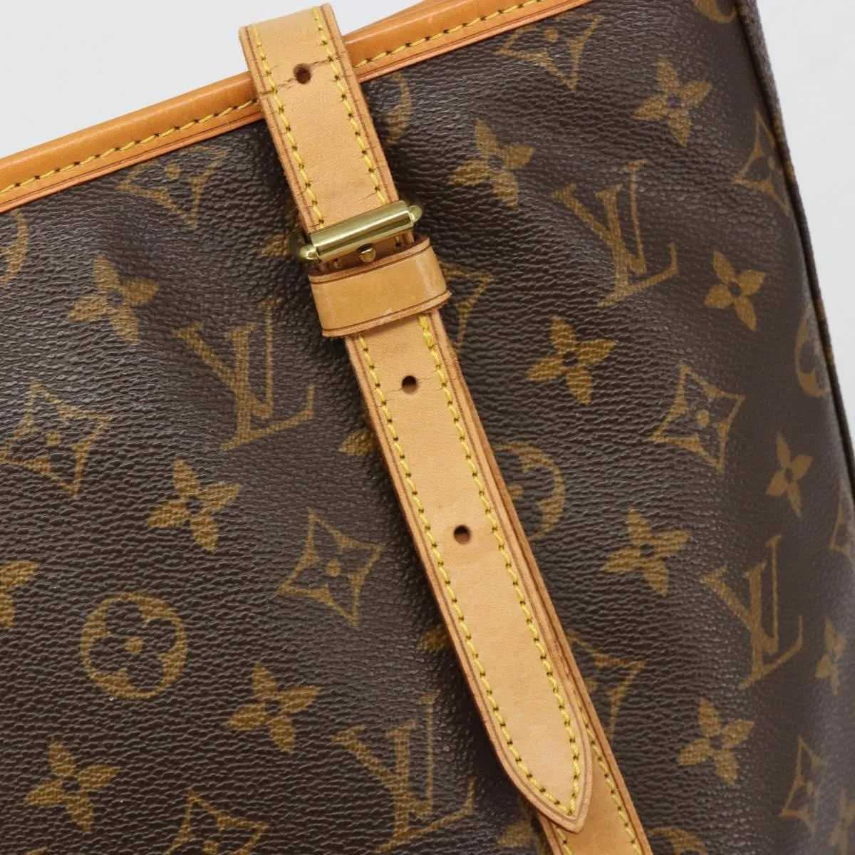 Louis Vuitton Bucket Monogram Canvas, Brown, Canvas, Tote Bag