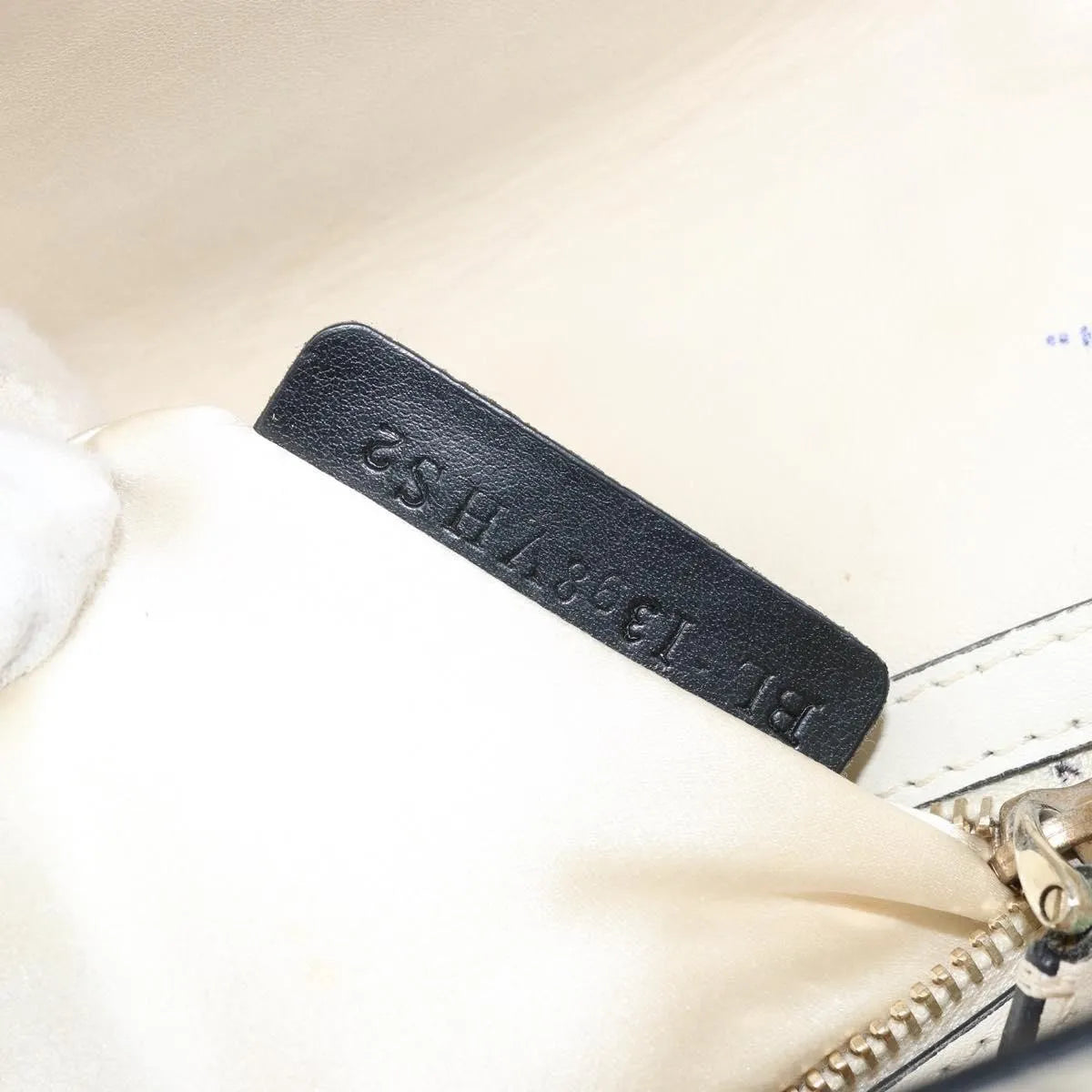 Valentino Garavani Glam Lock Leather, White, Leather, Shoulder Bag