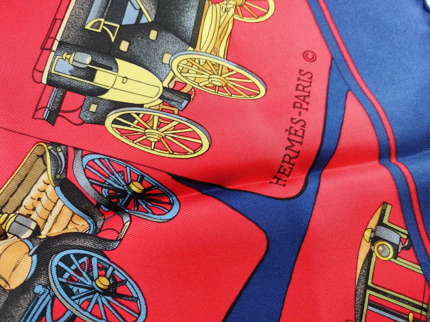 Hermes Carré 90 Silk multicolor, Multicolour, Silk, Scarf