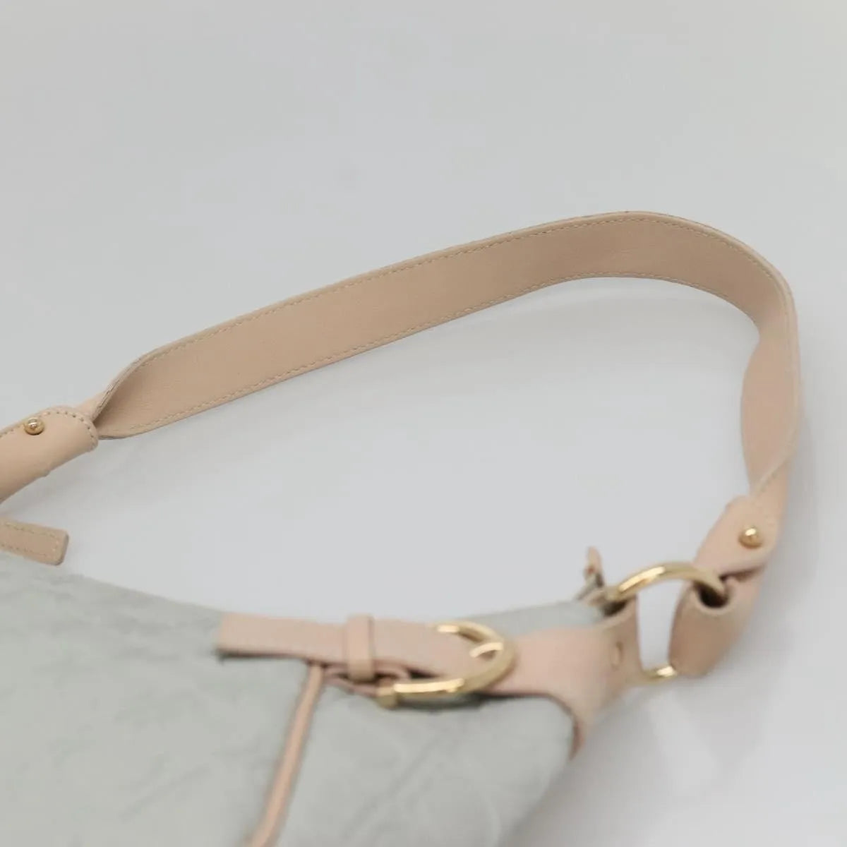 Salvatore Ferragamo Gancini Leather, Gray, Leather, Shoulder Bag