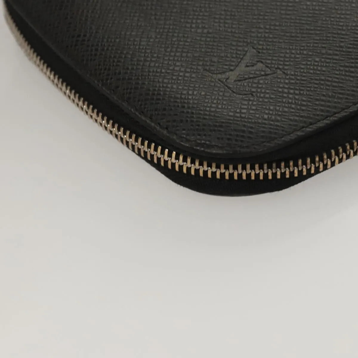Louis Vuitton Atoll Organizer Taiga Leather, Gray, Leather, Wallet