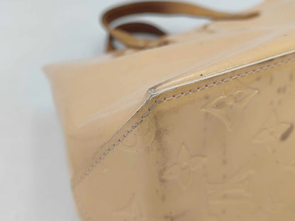 Louis Vuitton Reade Monogram Vernis, Beige, Canvas, Handbag