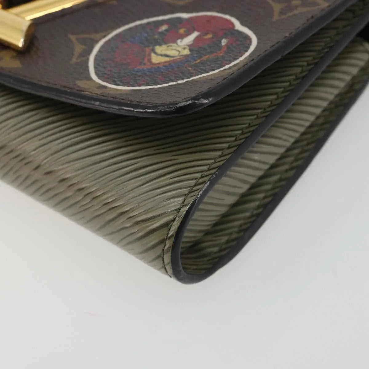 Louis Vuitton Twist Monogram Leather, Multicolour, Canvas, Clutch
