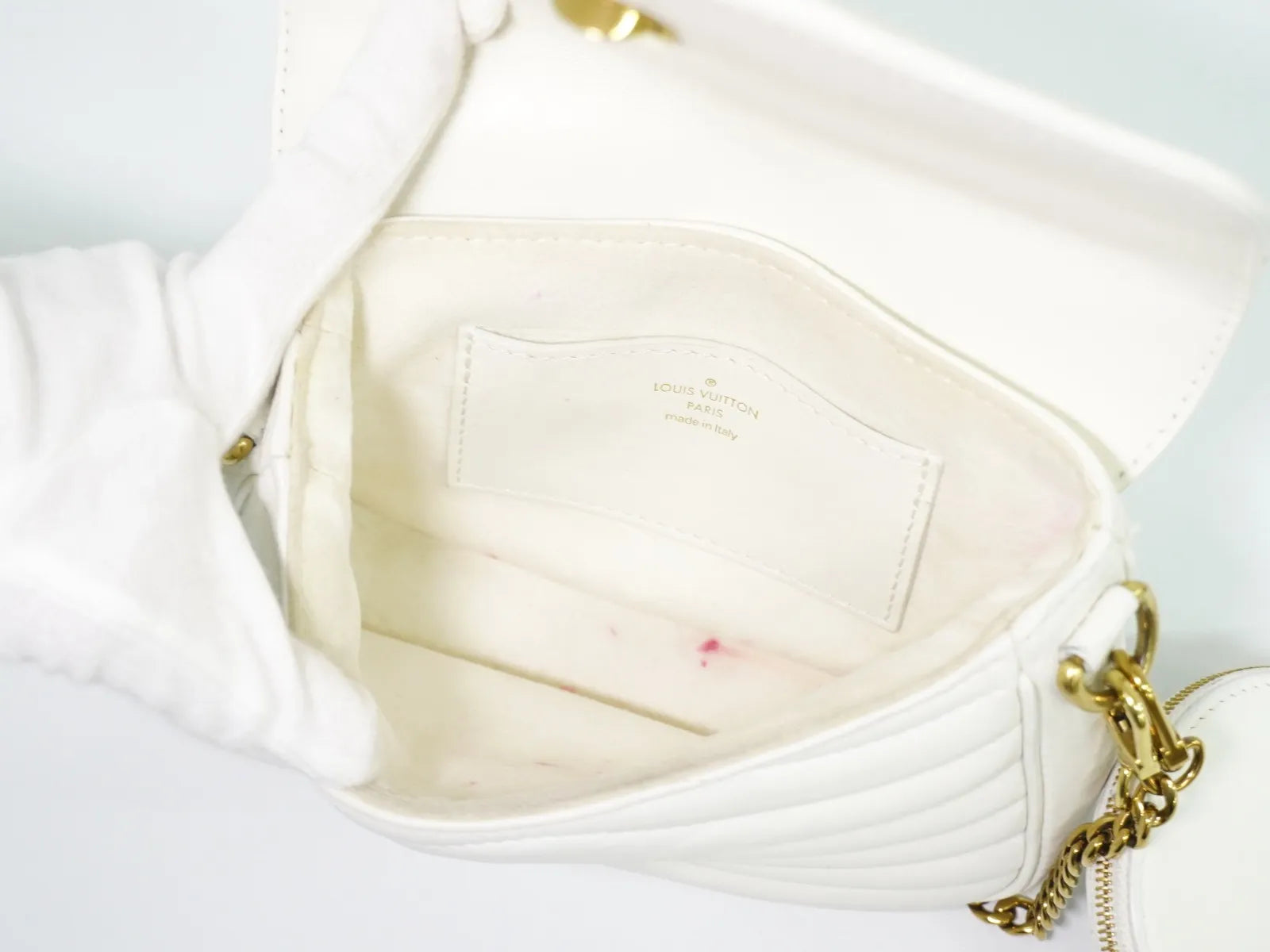 Louis Vuitton New Wave Multi Pochette Quilted Leather, White, Leather, Shoulder Bag