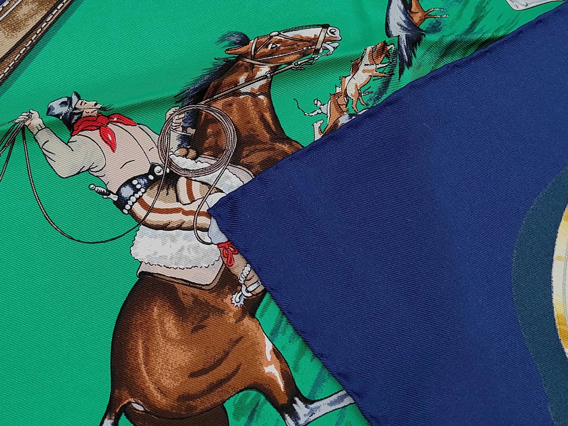 Hermes Carré 90 Silk multicolor, Multicolour, Silk, Scarf