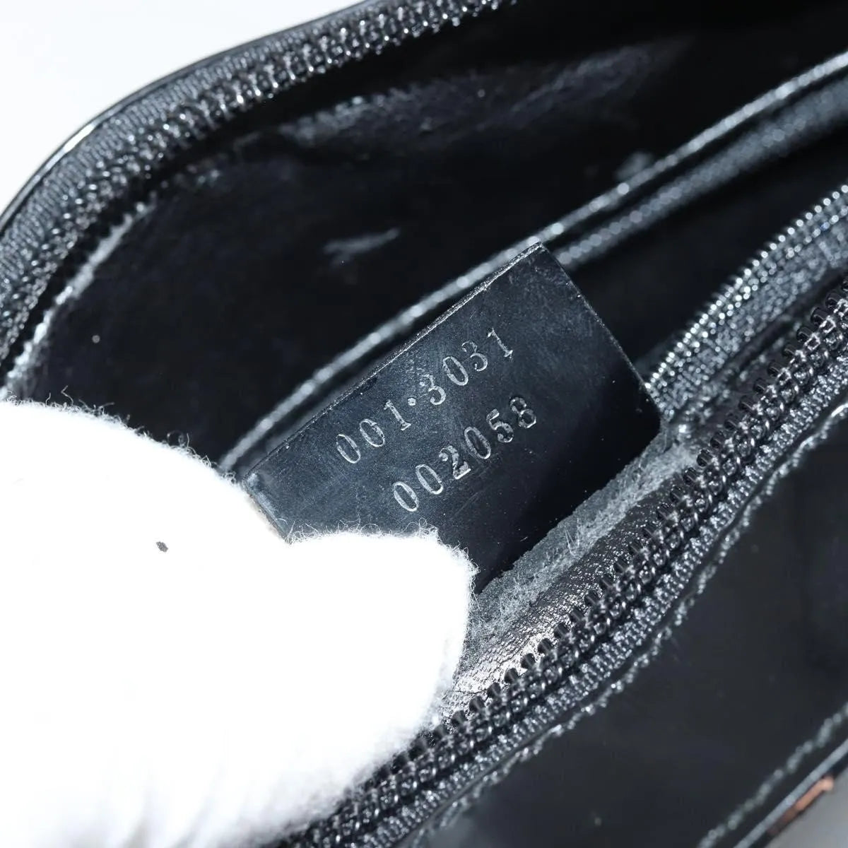Gucci Vintage G logo Leather, Black, Patent Leather, Shoulder Bag