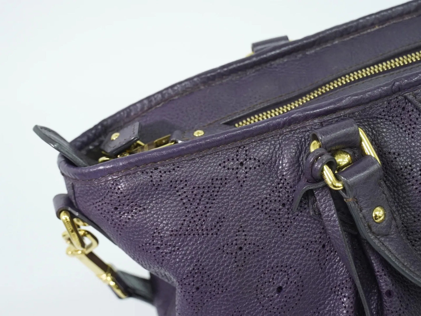 Louis Vuitton Stellar Mahina Leather, Purple, Leather, Handbag