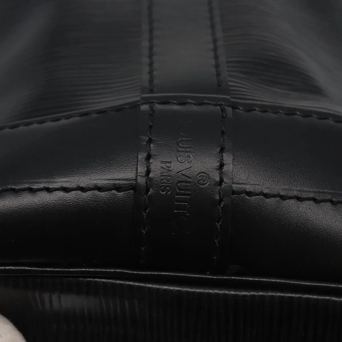 Louis Vuitton Noe Epi Leather, Black, Leather, Shoulder Bag