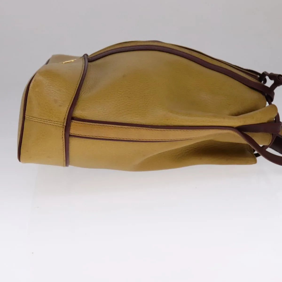 cartier Must de Cartier seau Leather, Yellow, Leather, Shoulder Bag