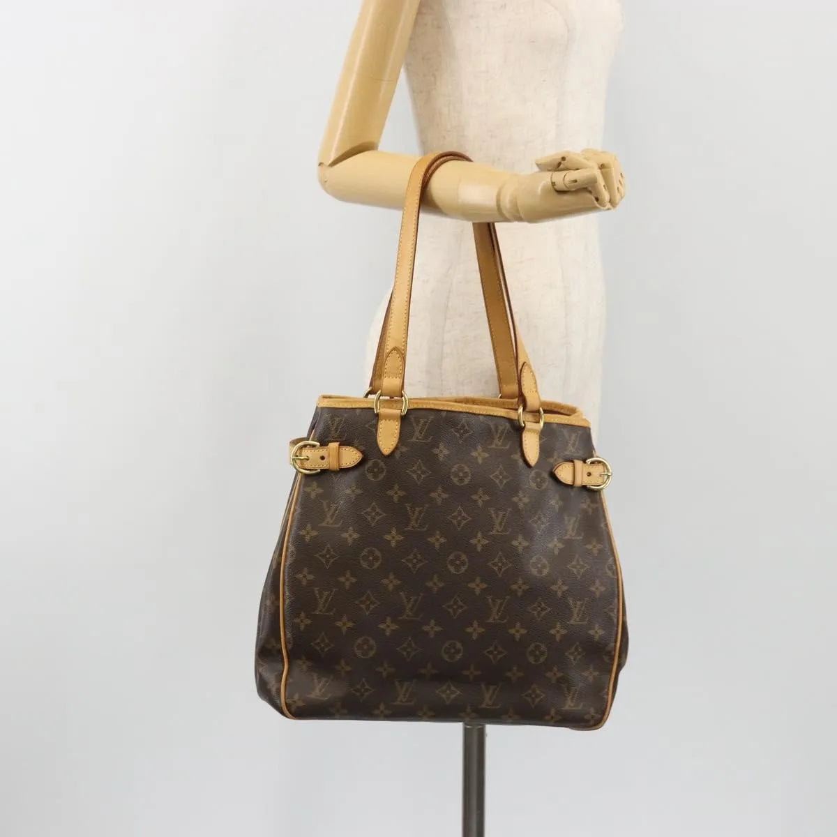 Louis Vuitton Batignolles Monogram Canvas, Brown, Canvas, Shoulder Bag
