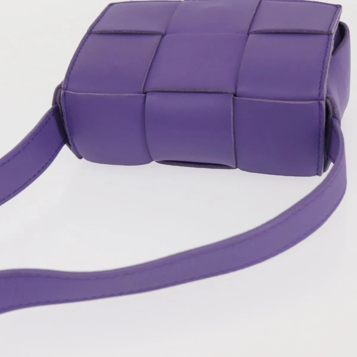 Bottega Veneta Cassette Maxi Intrecciato Leather, Purple, Leather, Clutch