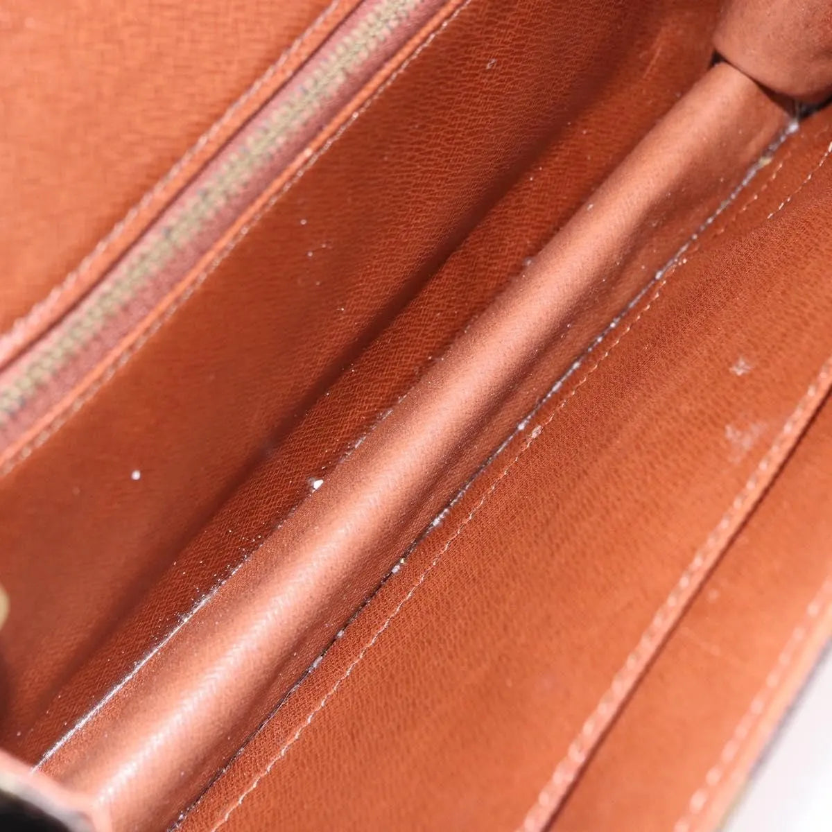 Louis Vuitton Dame Pochette Monogram Canvas, Brown, Canvas, Clutch