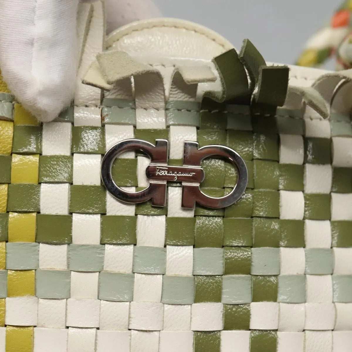 Salvatore Ferragamo Gancini Leather, Green, Leather, Shoulder Bag