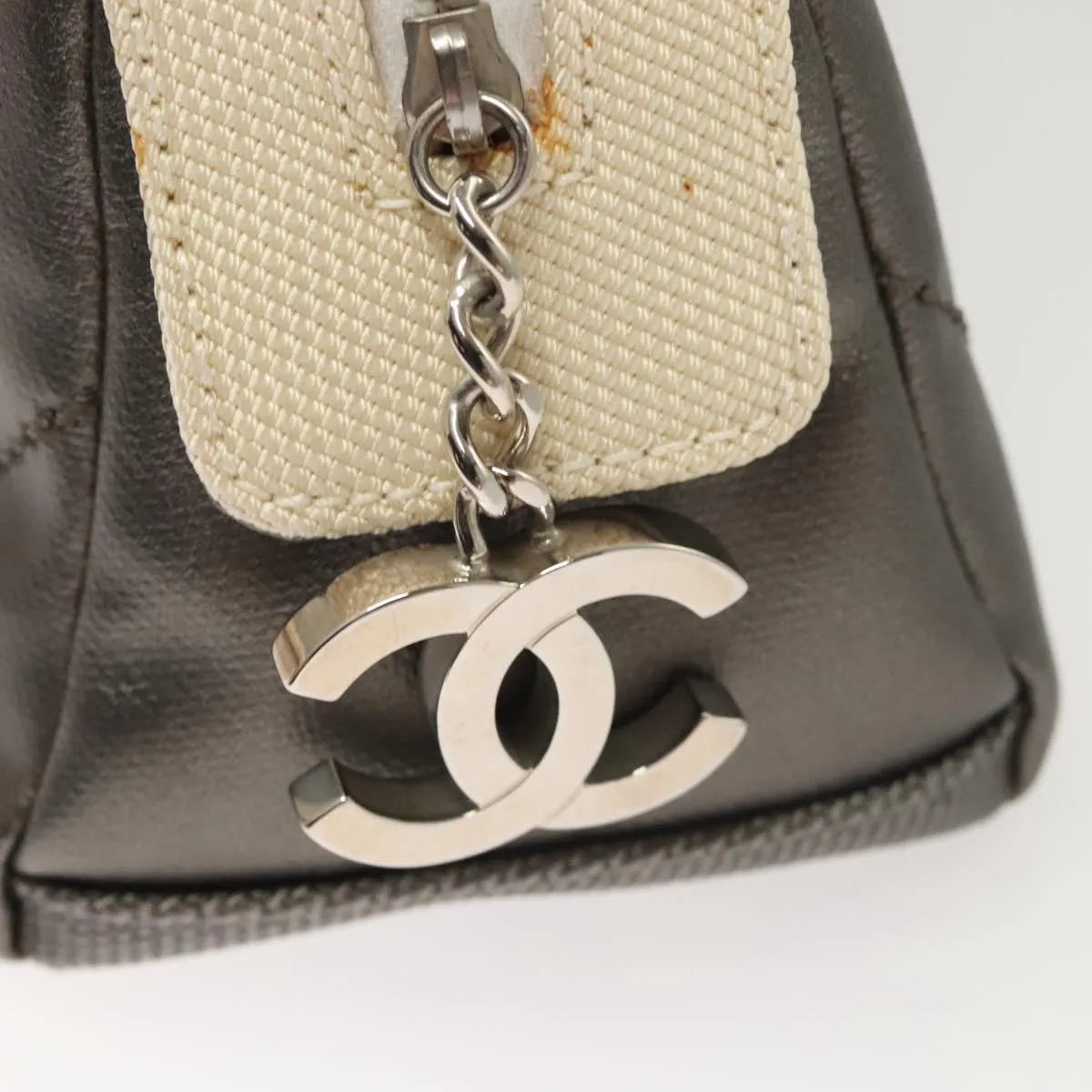 Chanel Vintage Clutch Leather, Gray, Leather, Clutch