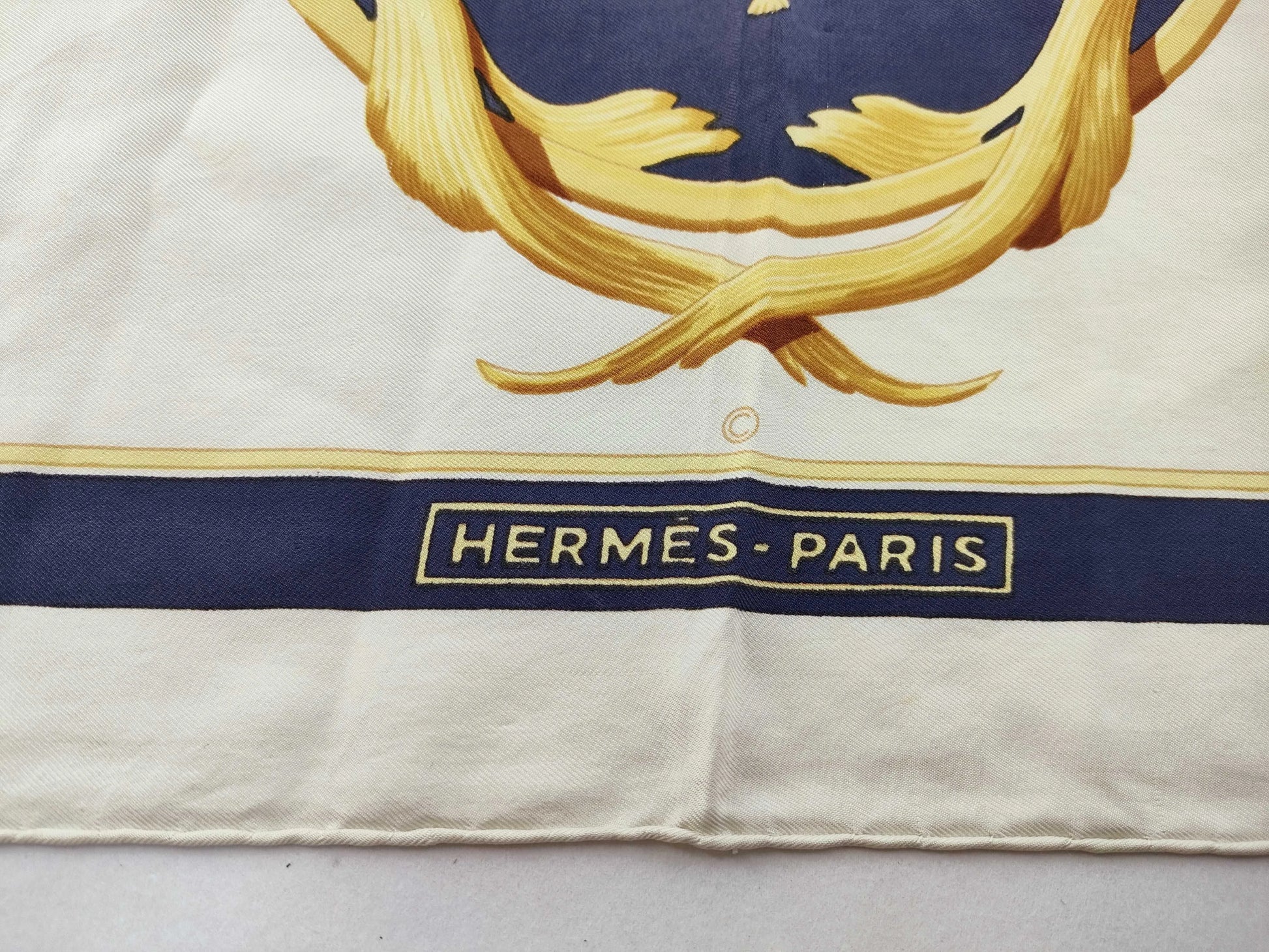 Hermes Carré 90 Silk multicolor, Multicolour, Silk, Scarf