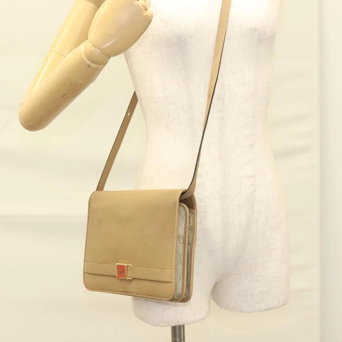 Christian Dior Vintage Leather, Beige, Leather, Shoulder Bag
