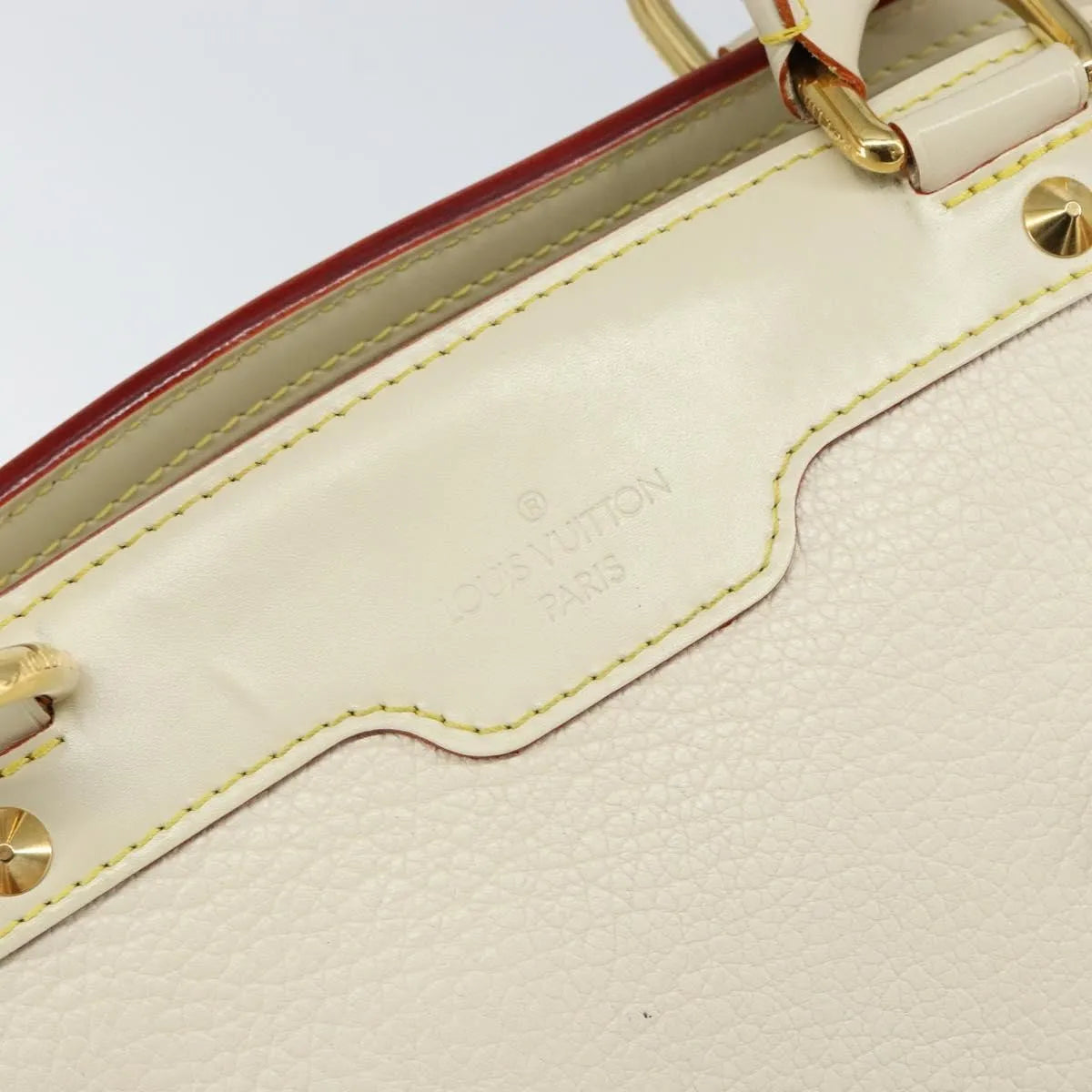 Louis Vuitton Suhali Le Radieux Leather, White, Leather, Handbag