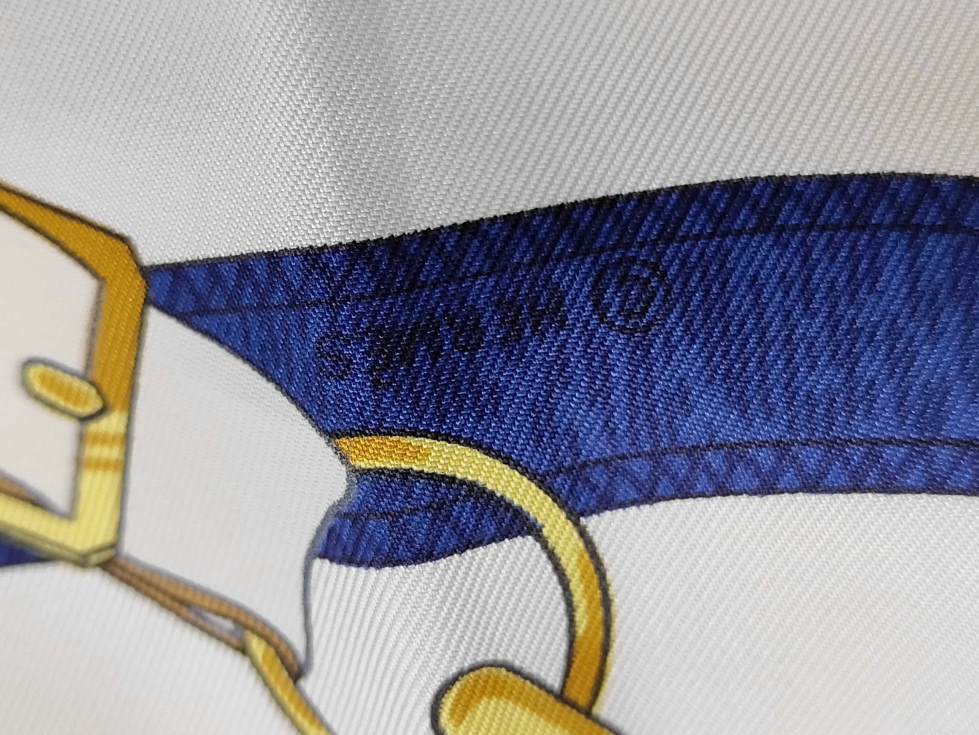 Hermes Carré 90 Silk multicolor, Multicolour, Silk, Scarf