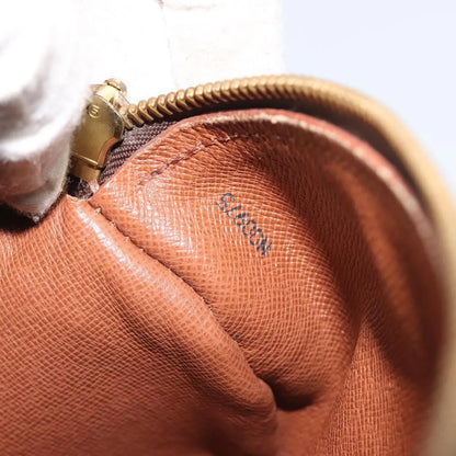 Louis Vuitton Papillon Monogram Canvas, Brown, Canvas, Handbag