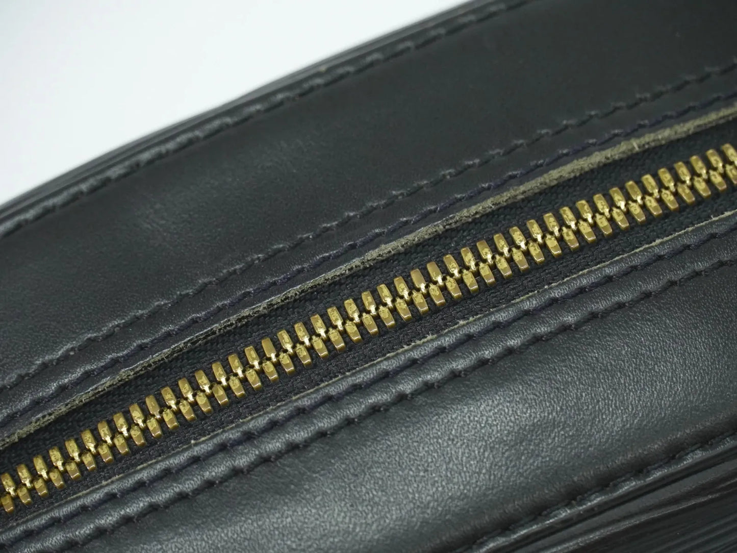 Louis Vuitton Voltaire Epi leather, Black, Leather, Shoulder Bag