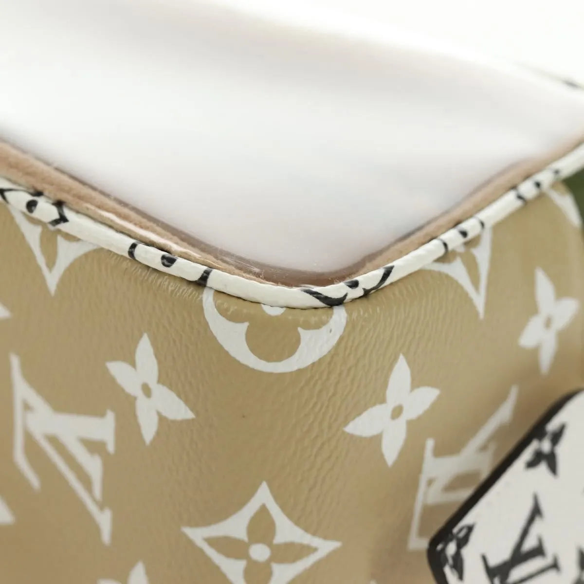 Louis Vuitton Beach Limited Edition Colored Monogram Giant, Green, Canvas, Clutch