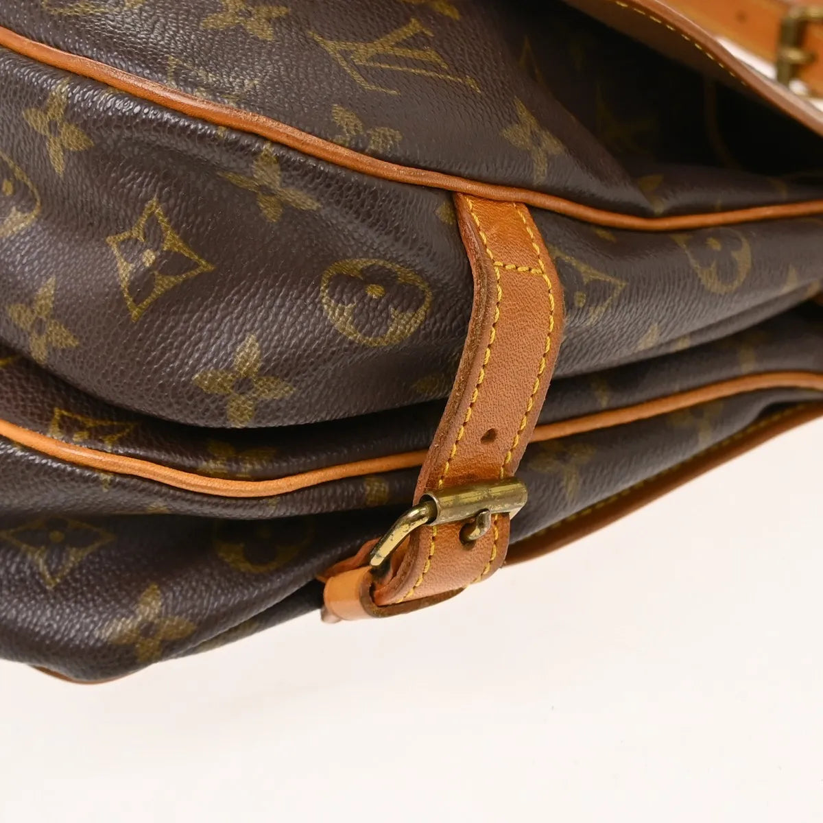 Louis Vuitton Saumur Canvas, Brown, Canvas, Shoulder Bag
