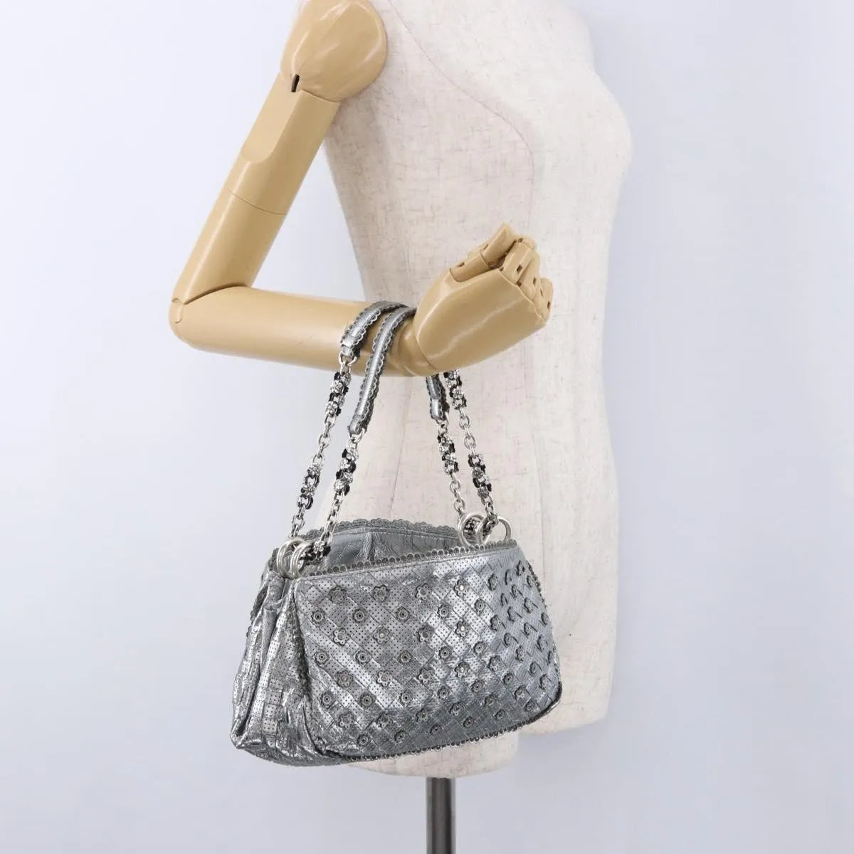 Bottega Veneta Intrecciato Shoulder Leather, Silver, Leather, Shoulder Bag