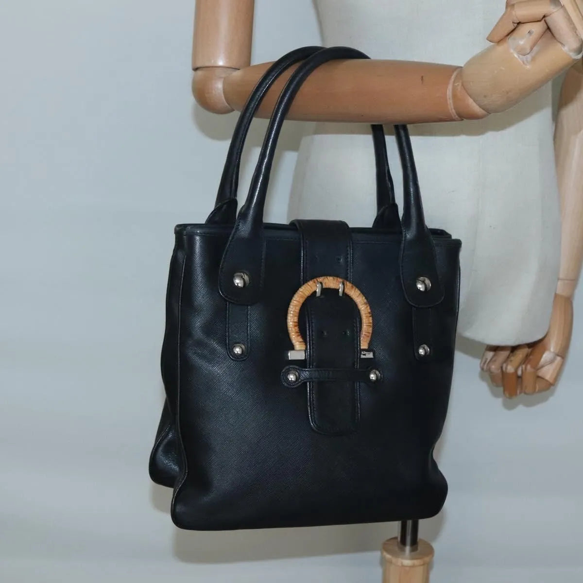 Salvatore Ferragamo Gancini Leather, Black, Leather, Handbag