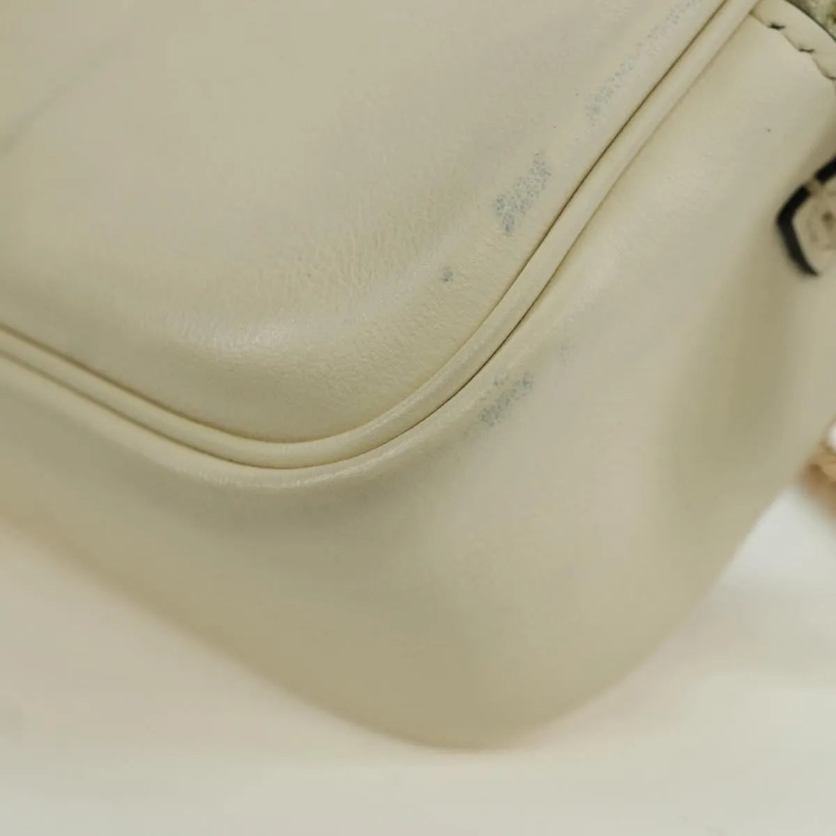 Fendi Easy 2 Baguette Leather, Beige, Leather, Crossbody Bag