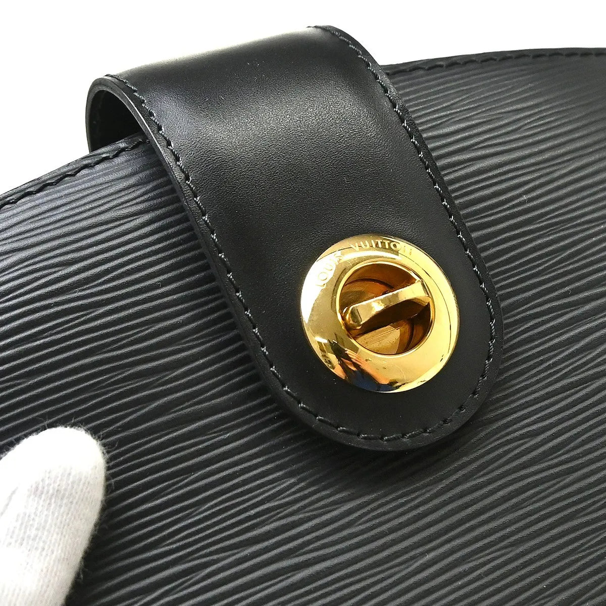 Louis Vuitton Cluny Epi, Black, Leather, Shoulder Bag