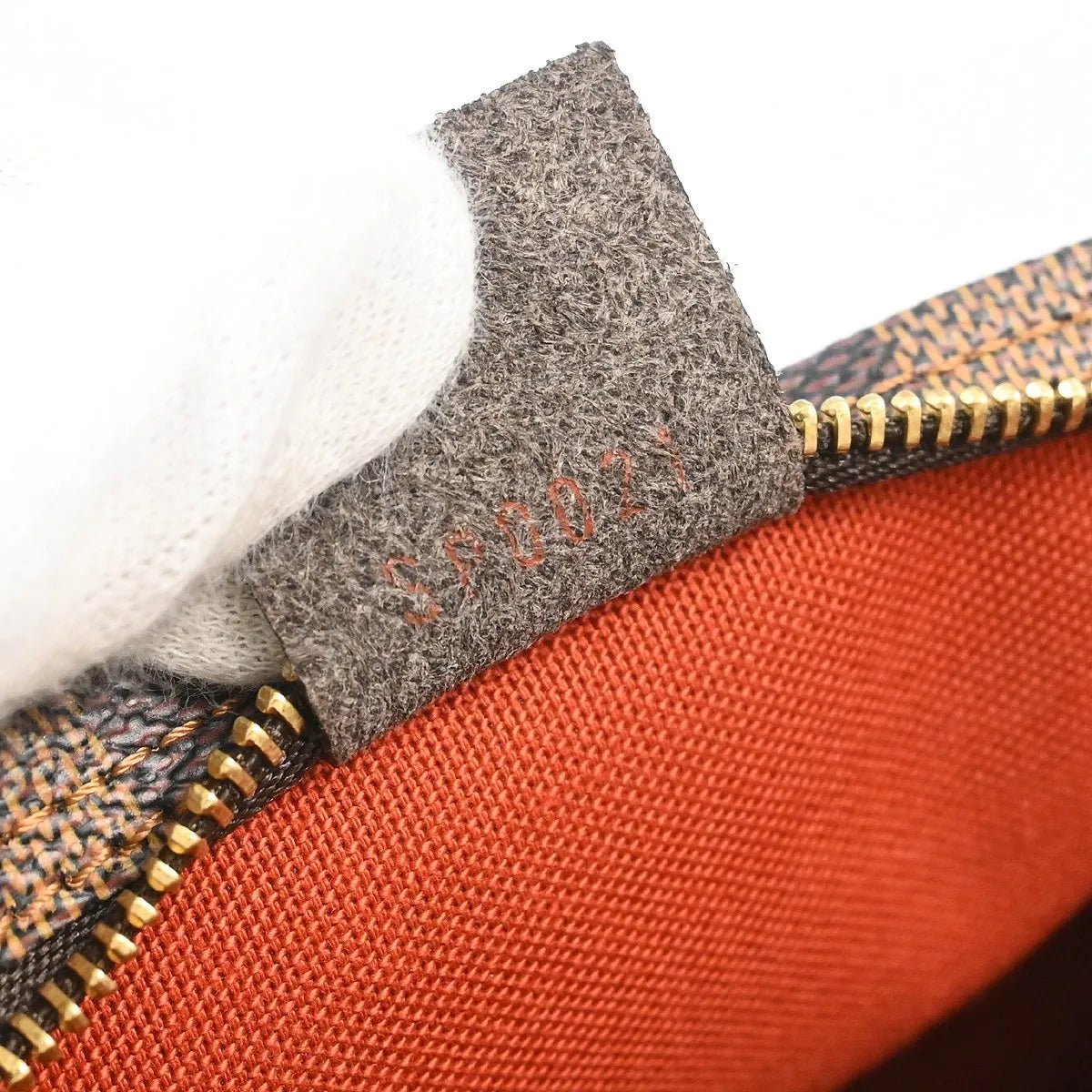 Louis Vuitton Trousse Make Up Damier, Brown, Canvas, Clutch