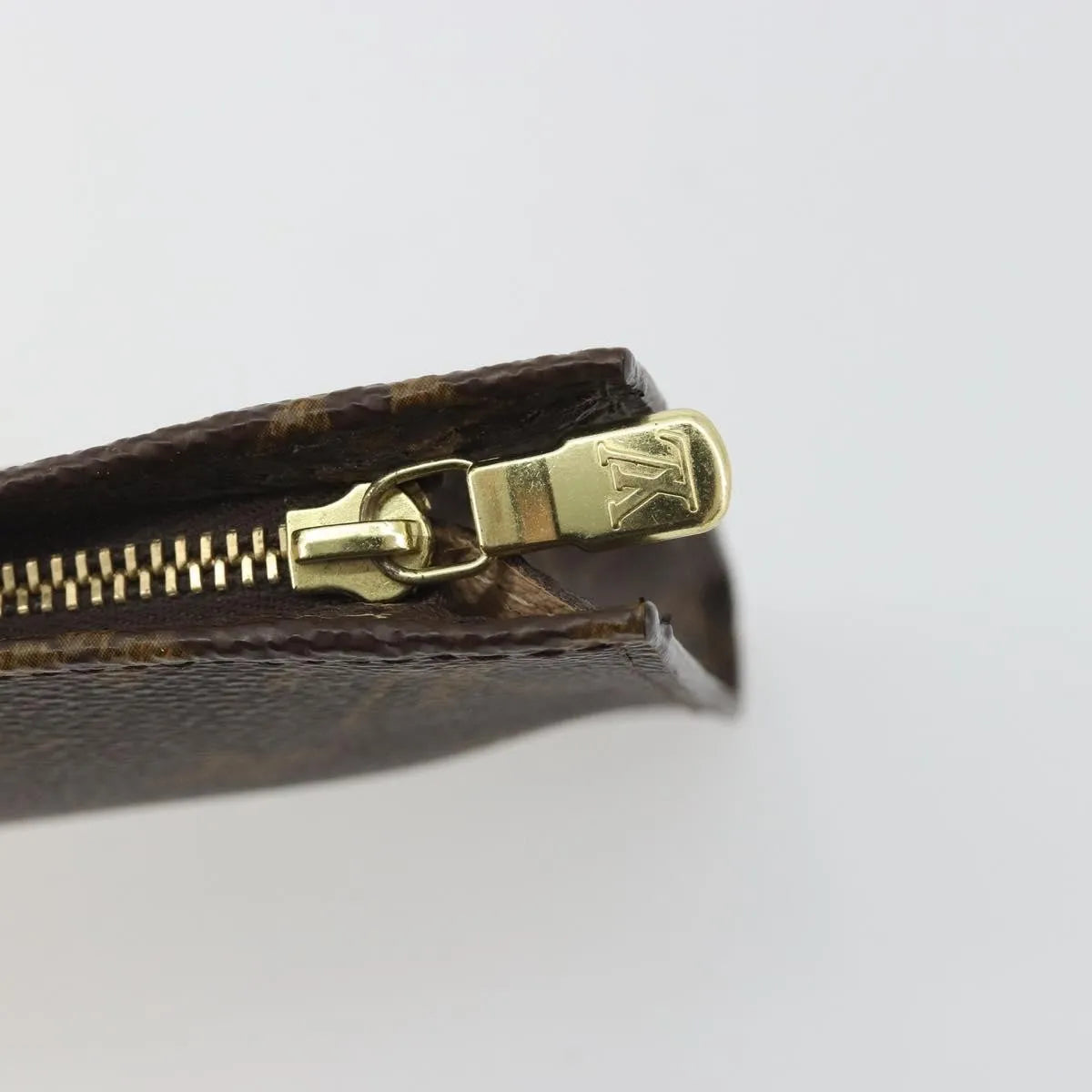 Louis Vuitton Bucket Monogram, Brown, Canvas, Clutch
