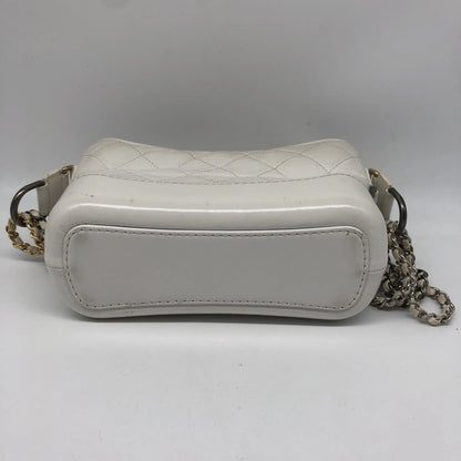 Chanel Gabrielle Hobo Quilted Aged Calfskin, White, Calfskin, Shoulder Bag