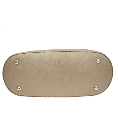 Salvatore Ferragamo Gancini Leather, Beige, Leather, Handbag