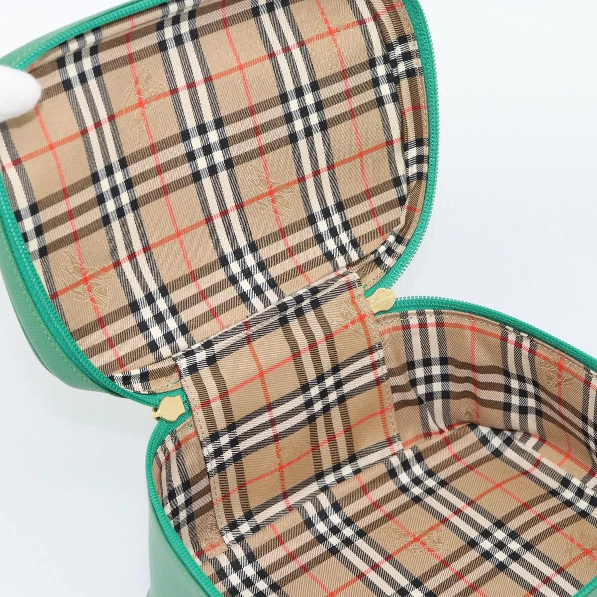 Burberry Vanity Leather, Green, Leather, Clutch