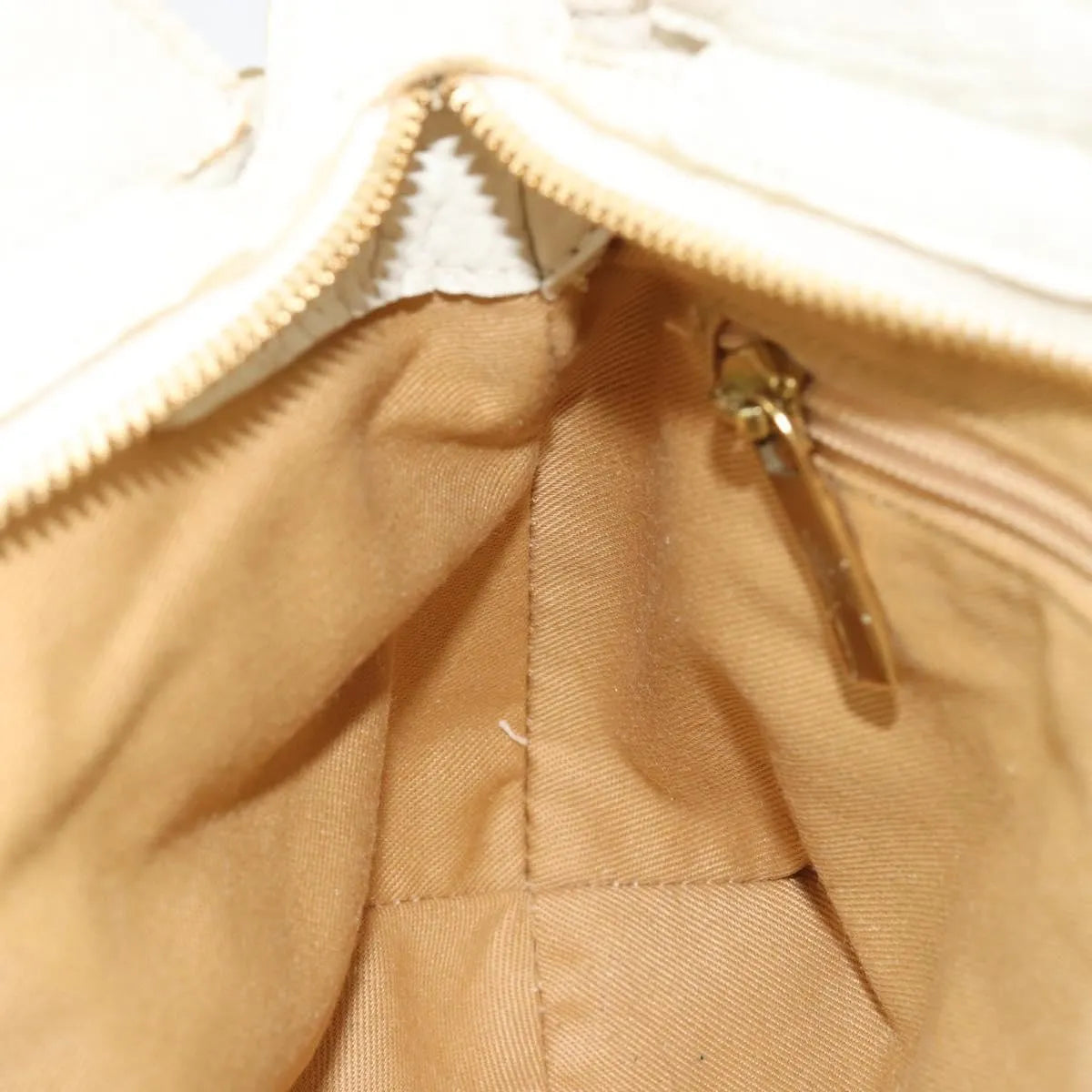 Salvatore Ferragamo Gancini Leather, White, Leather, Handbag