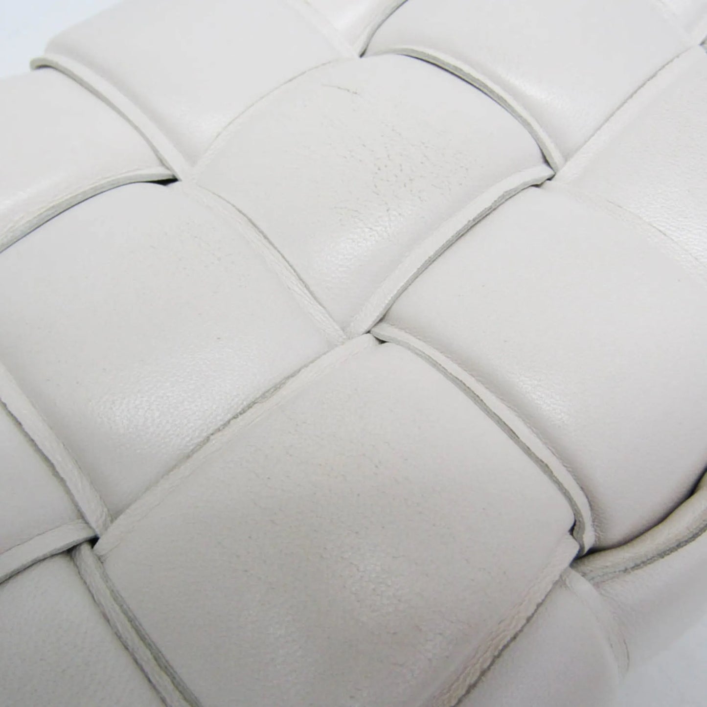Bottega Veneta Cassette Chain Padded Maxi Intrecciato Leather, White, Leather, Shoulder Bag