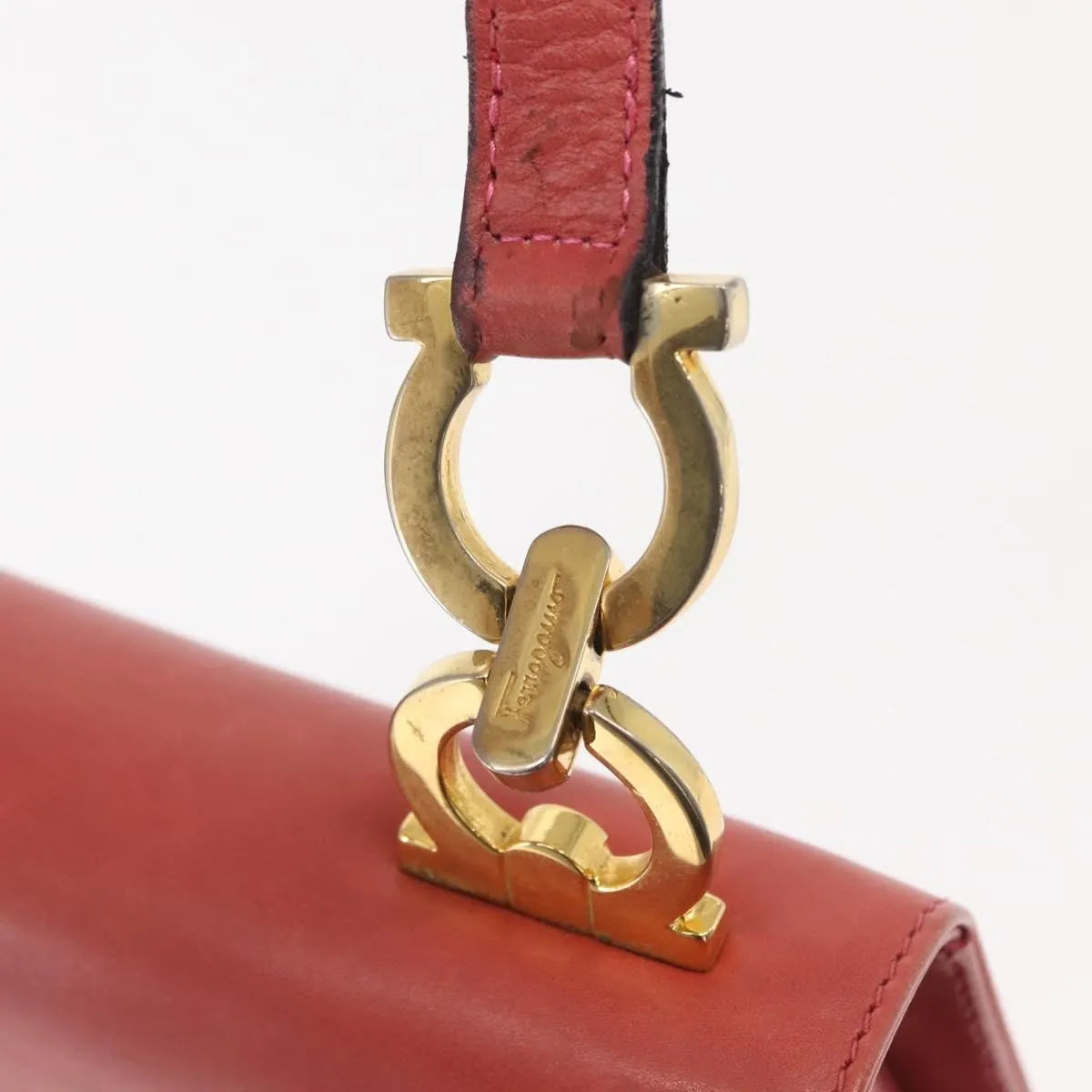 Salvatore Ferragamo Gancini Leather, Pink, Leather, Shoulder Bag