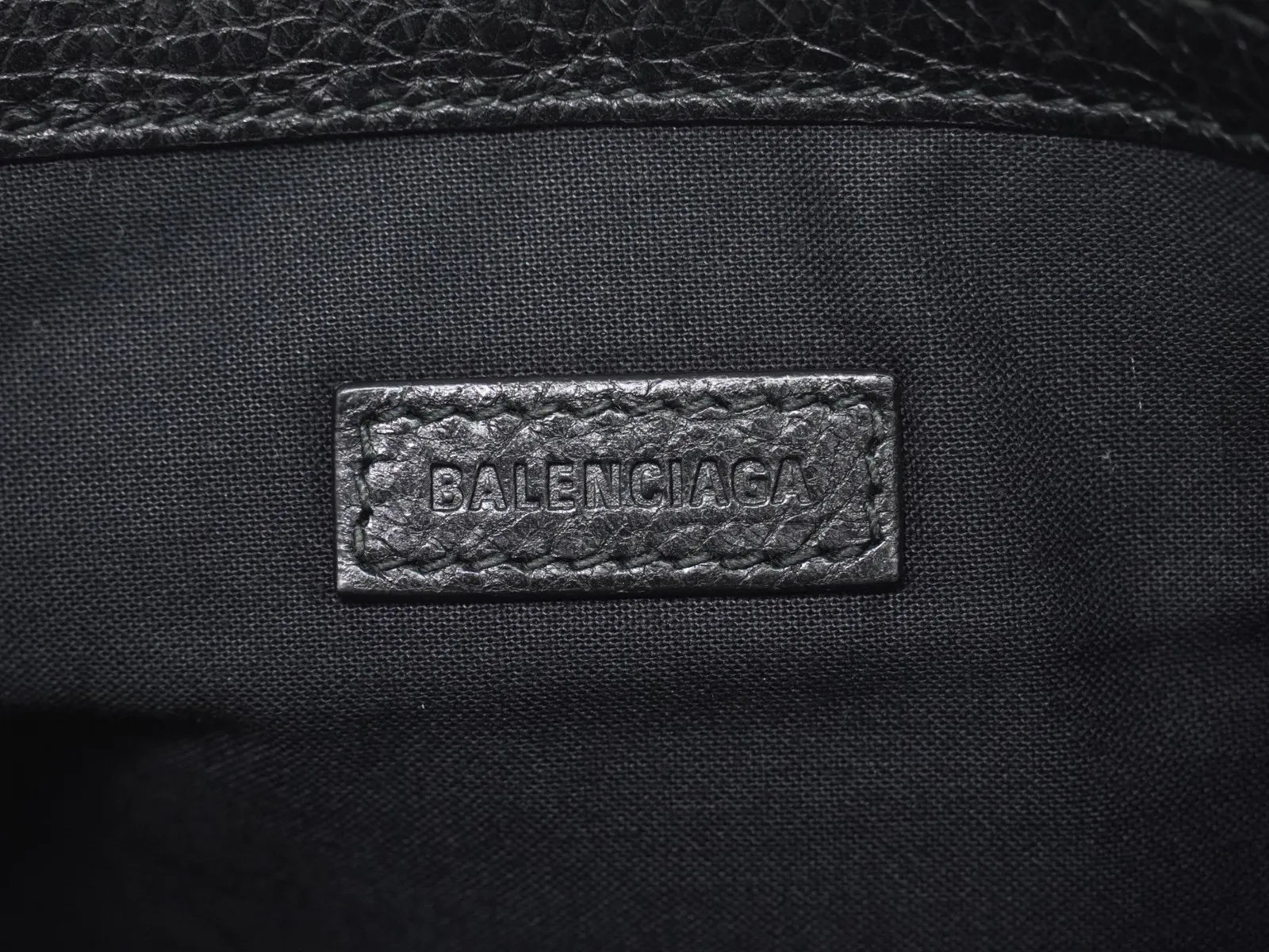 Balenciaga Graffiti Leather, Black, Leather, Clutch