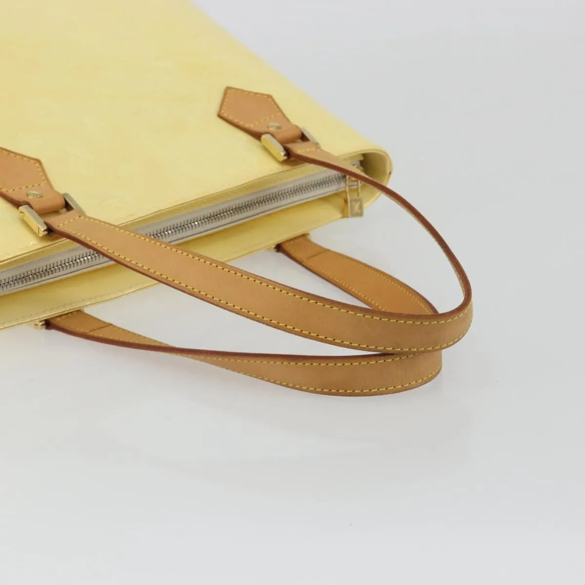 Louis Vuitton Houston Monogram Vernis, Beige, Patent Leather, Tote Bag