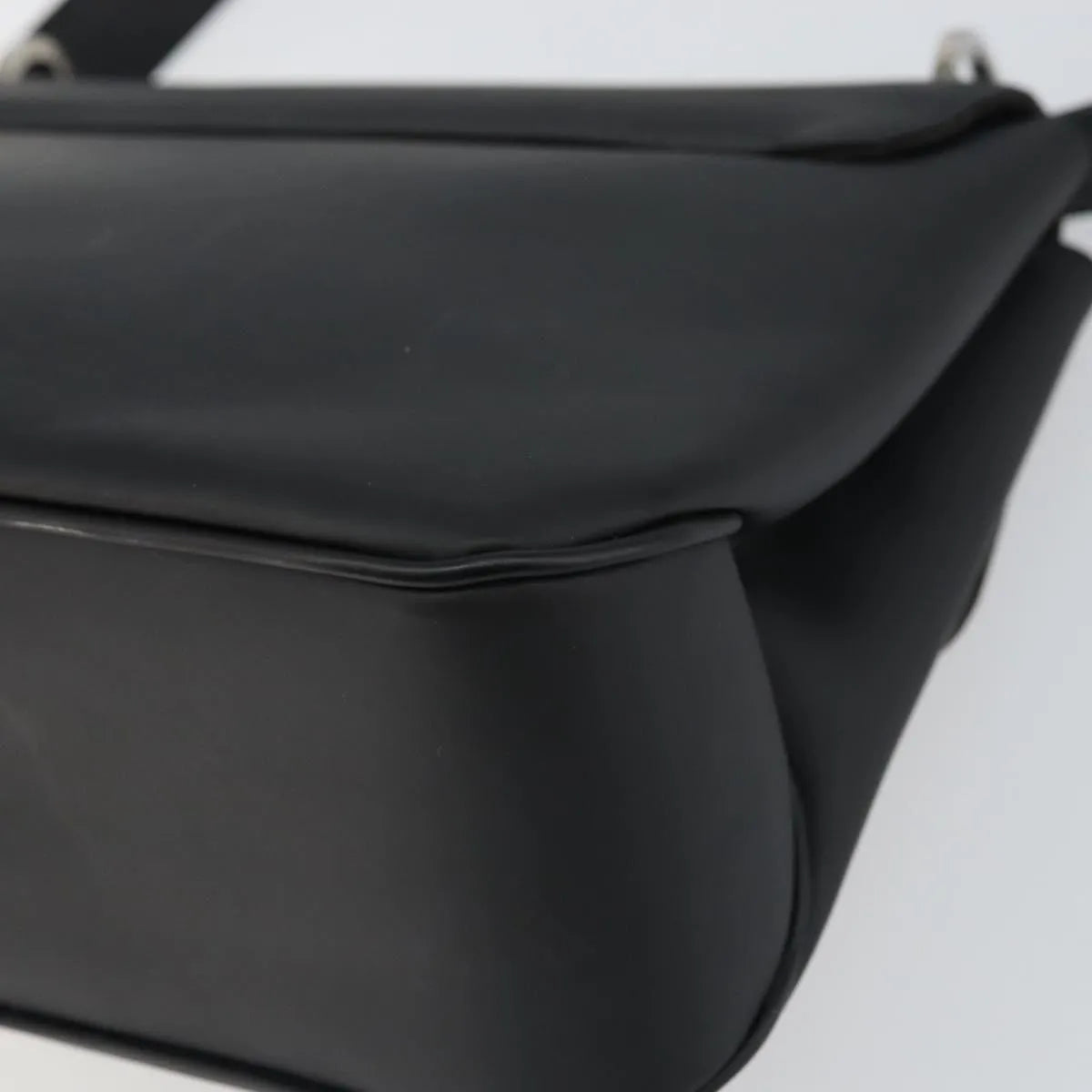 Salvatore Ferragamo Vala Leather, Black, Patent Leather, Shoulder Bag
