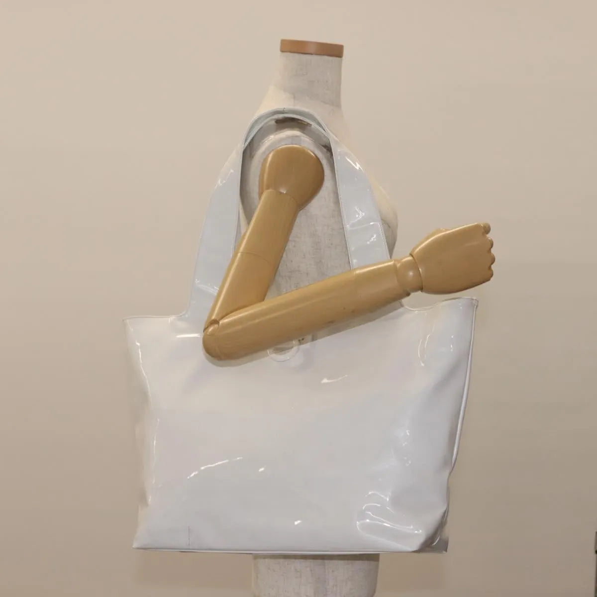 Salvatore Ferragamo Gancini Tote Patent leather, White, Patent Leather, Tote Bag