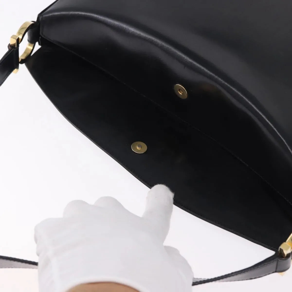 Salvatore Ferragamo Gancini Leather, Black, Leather, Shoulder Bag