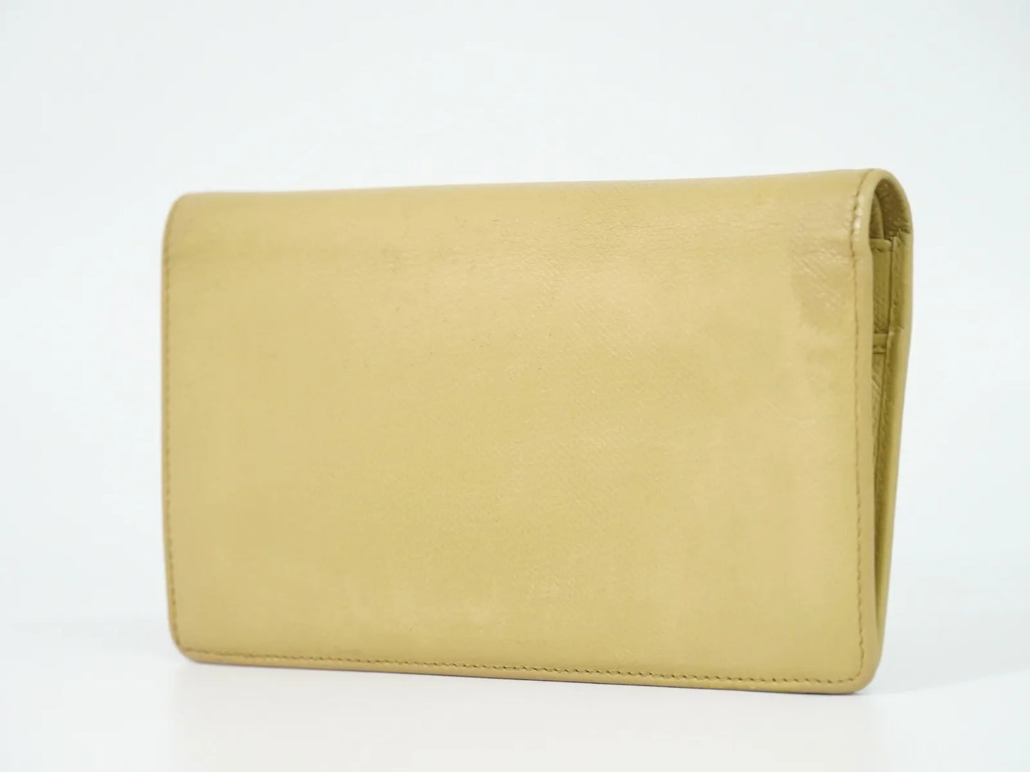 Chanel CC Button Bi-Fold Leather, Beige, Leather, Wallet