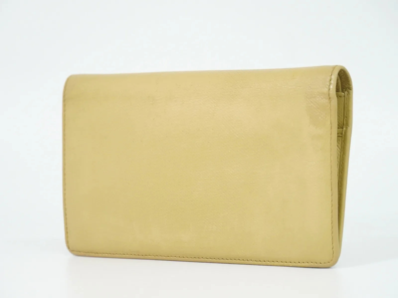 Chanel CC Button Bi-Fold Leather, Beige, Leather, Wallet