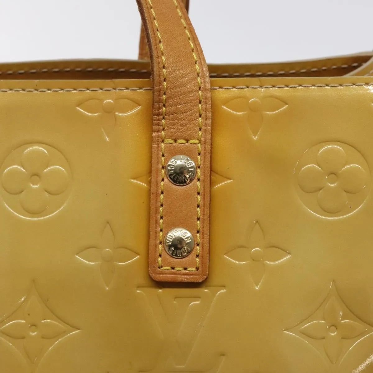 Louis Vuitton Reade Monogram Vernis, Beige, Patent Leather, Handbag