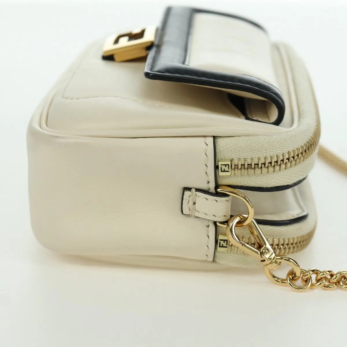Fendi Easy 2 Baguette Leather, Beige, Leather, Crossbody Bag