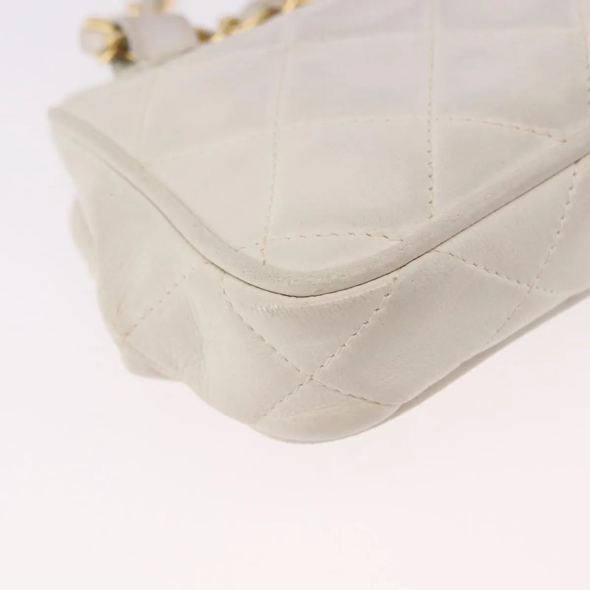 Chanel Vintage Diamond CC Tassel Quilted Lambskin, White, Leather, Shoulder Bag