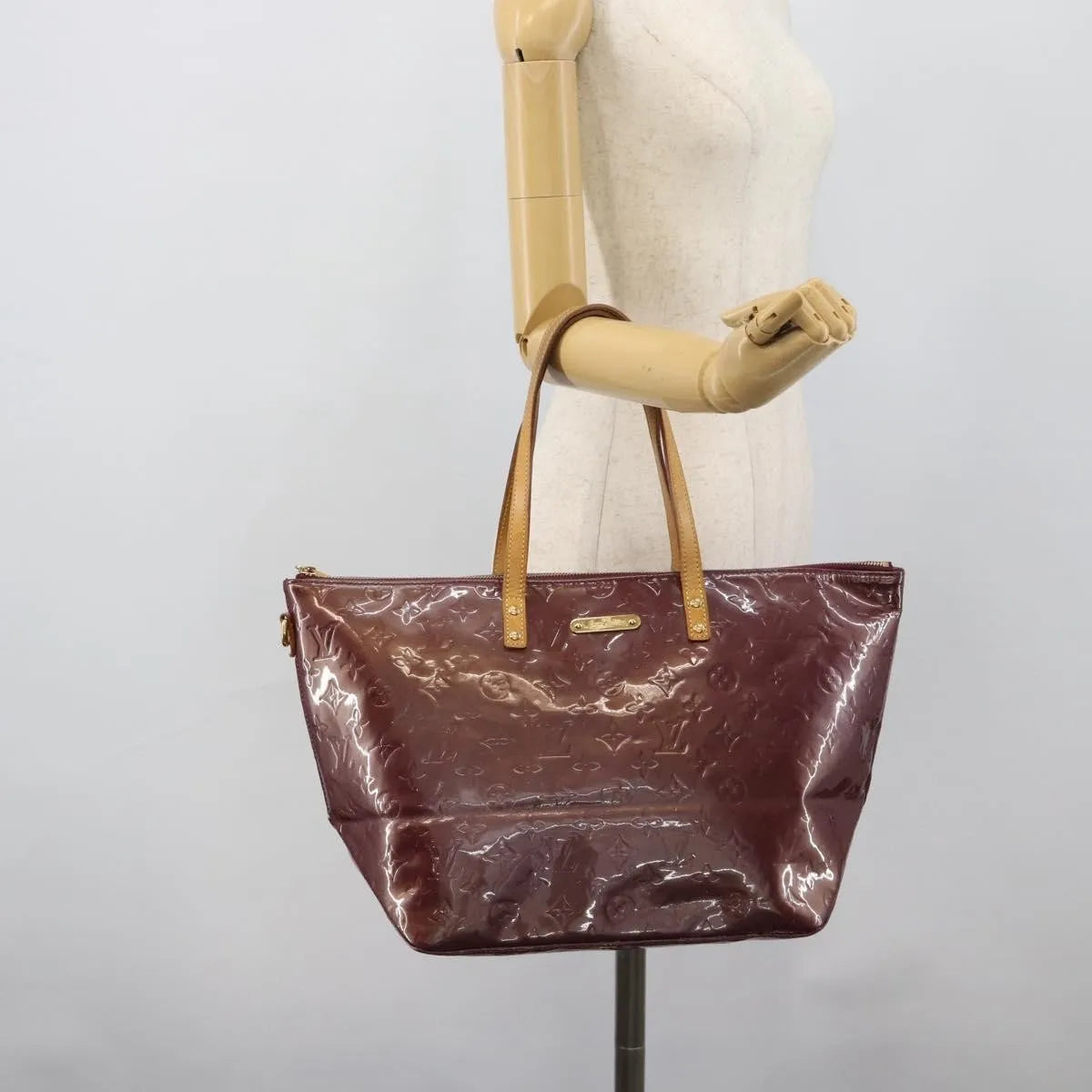 Louis Vuitton Bellevue Monogram Vernis, Purple, Patent Leather, Tote Bag