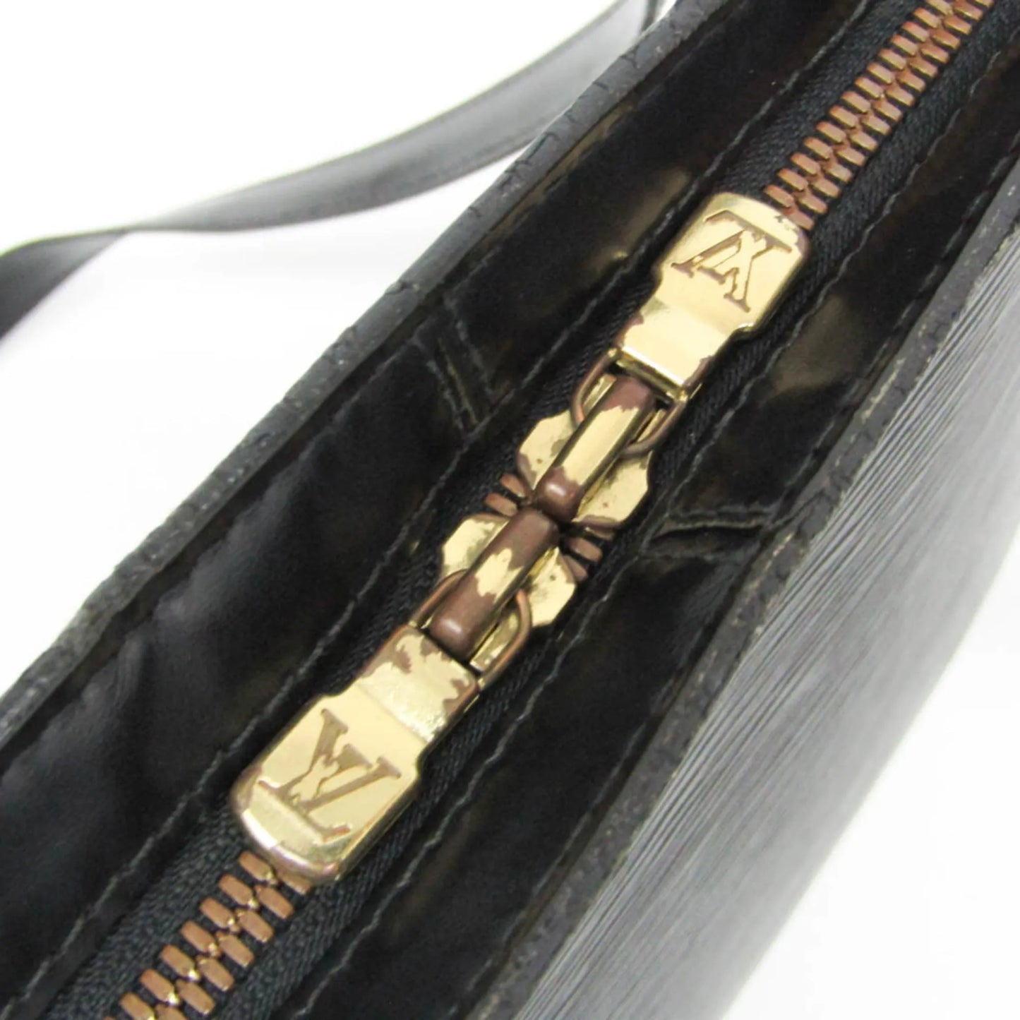 Louis Vuitton Lussac Epi Leather, Black, Leather, Shoulder Bag